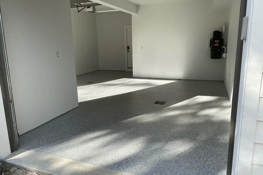 Graphite flake · shop floor