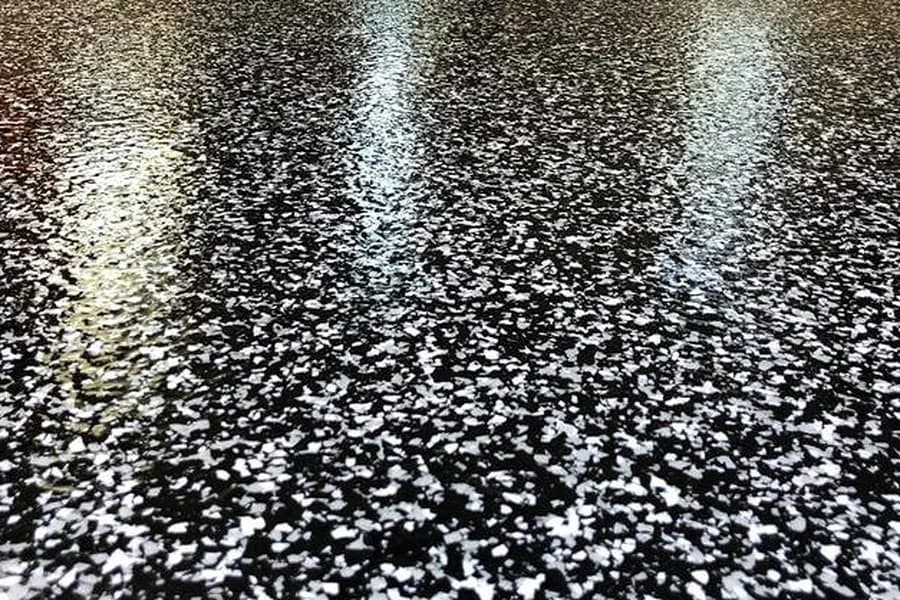 Graphite base coat with Domino flake — installed floor